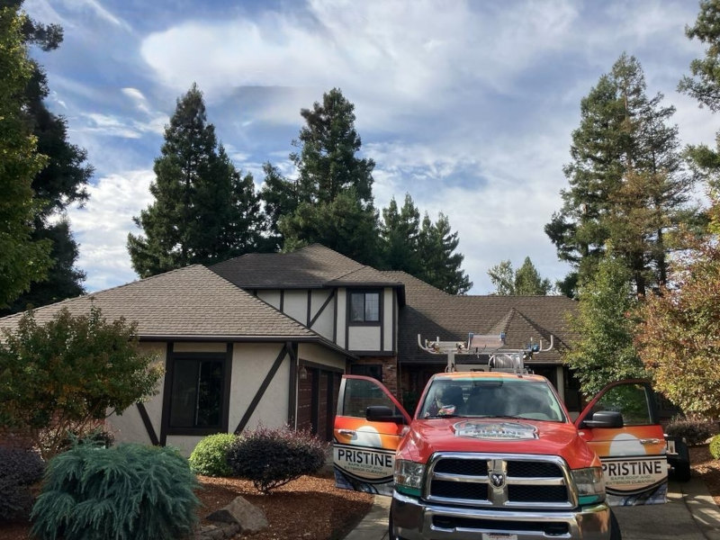 Roof Cleaning in Chico, California